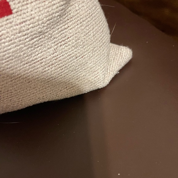 Holiday Pillow with saying - Picture 4 of 6